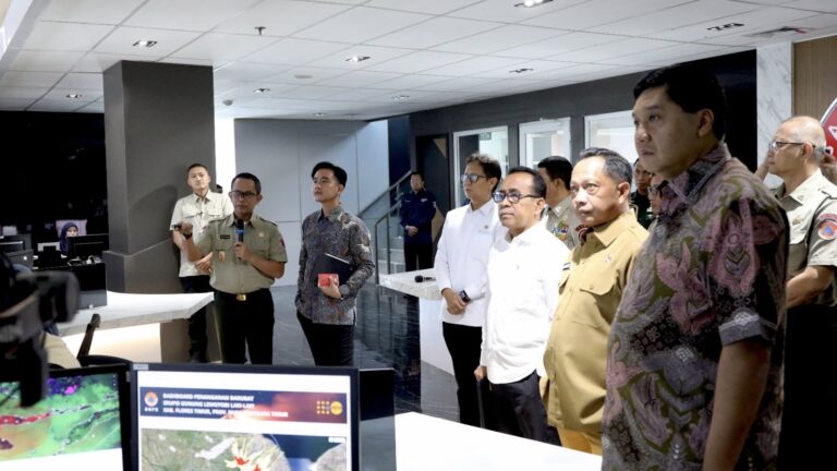 Wapres Pastikan Penanganan Komprehensif Bencana Erupsi Lewotobi Laki-laki