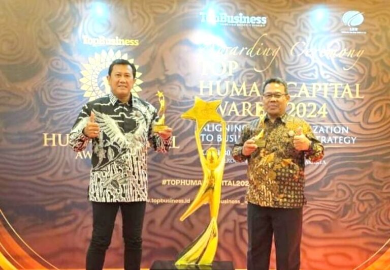 Bank Daerah Karanganyar Raih TOP Human Capital Awards 2024