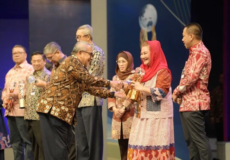 Mantab! Semarang Jadi Satu-satunya Kota Raih Dua Emas Bhumandala Award
