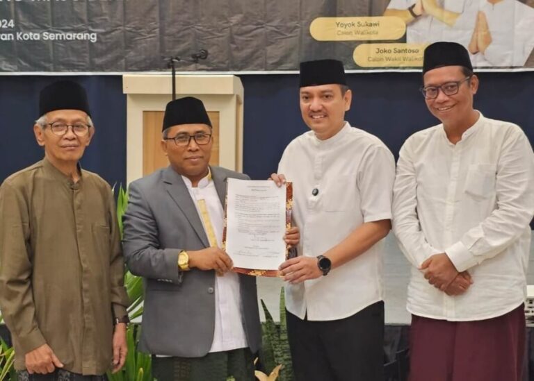 Kiai dan Ulama Kota Semarang Dukung Yoyok-Joss di Pilwakot Semarang, KH Fadholan Musyafa’: Hukumnya Wajib