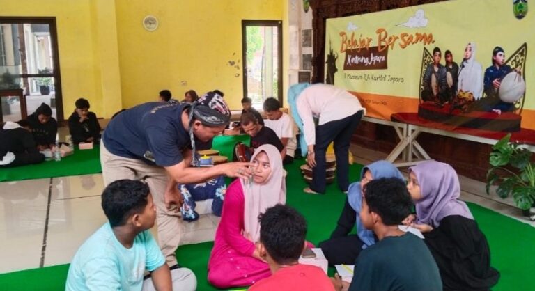 Belajar Bersama Kentrung, Langkah untuk Melestarikan Kesenian Tradisional