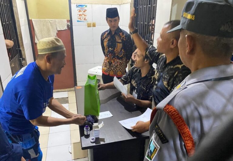 Polres Semarang Fasilitasi Pemungutan Suara Bagi Tahanan