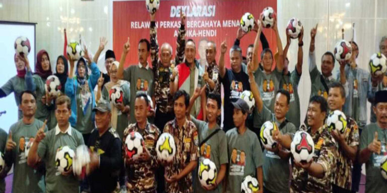 Relawan Perkasa Bercahaya Cilacap Deklarasi Menangkan Andika-Hendi