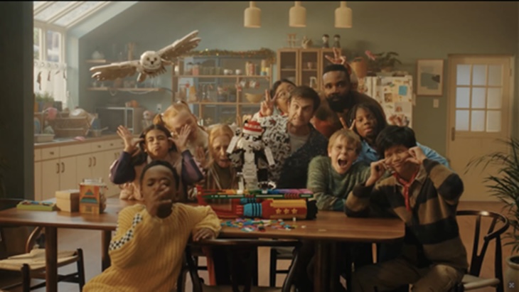 The Lego Group Ajak Keluarga Liburan Kreatif Melalui Cataclaws