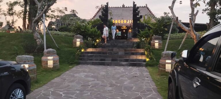 Cafe Resto Angon Jiwo, Menikmati Suasana ala Ubud Bali di Bawen Semarang