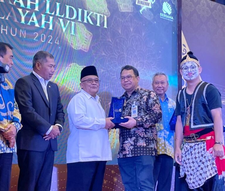 Unwahas Raih Dua Penghargaan Bergengsi dari LLDIKTI VI Jateng