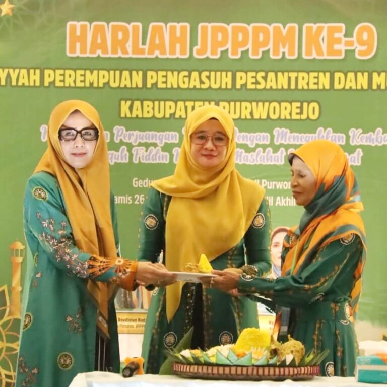 Hadiri Harlah JPPPM di Purworejo, Nawal Yasin Ajak Perempuan untuk Berjuang