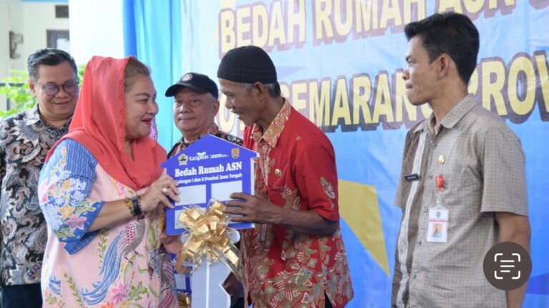 Lima ASN Pemkot Semarang Peroleh Bantuan Bedah Rumah
