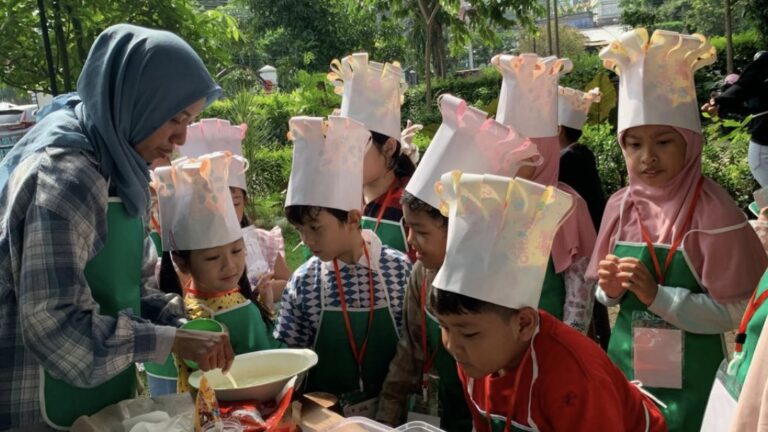 Kelas Memasak Kebun Qita Kenalkan Anak Pahami Makanan Bergizi