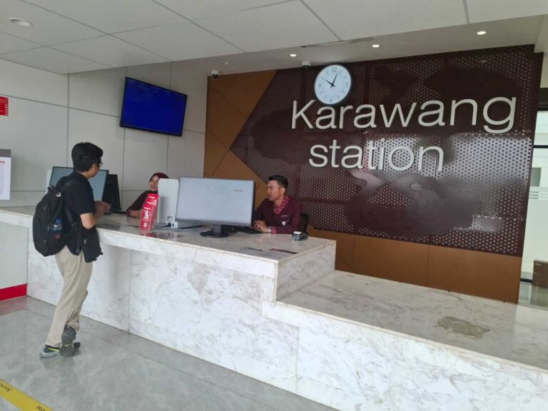 Stasiun Whoosh Karawang Perlu Dukungan Layanan Angkutan Umum