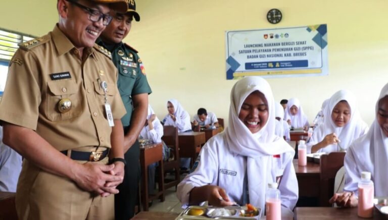 Pemkab Brebes Launching Program MBG di SMK Negeri 1 Songgom