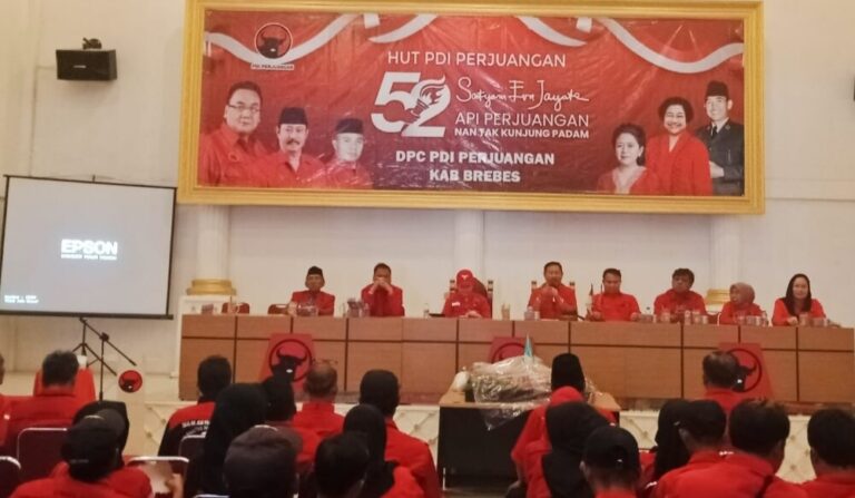 HUT ke-52, DPC PDIP Brebes Dukung Megawati di Kongres