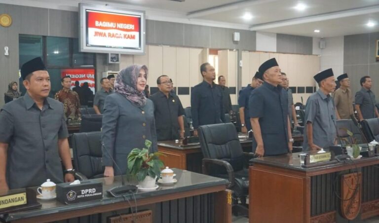 DPRD Kota Pekalongan Tetapkan Wali Kota dan Wakil Wali Kota Terpilih Periode 2025-2030