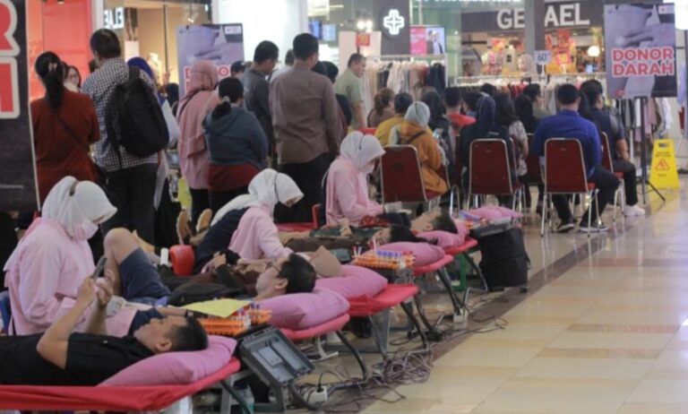Hotel Ciputra Semarang dan Mal Ciputra Gelar Aksi Donor Darah