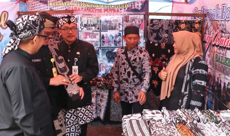 Meriahkan Hari Jadi ke-347, Pemkab Brebes Gelar Pasar Produk Kreatif