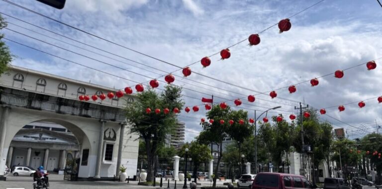 Kota Semarang Bersolek Sambut Imlek 2025 dengan Ratusan Lampion