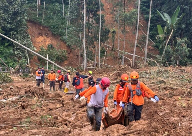 Update Pencarian Korban Longsor di Petungkriyono: Tiga Korban Ditemukan Lagi