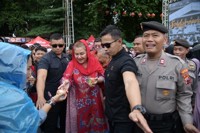 Wali Kota Semarang Hadiri Perayaan Imlek di Sam Poo Kong