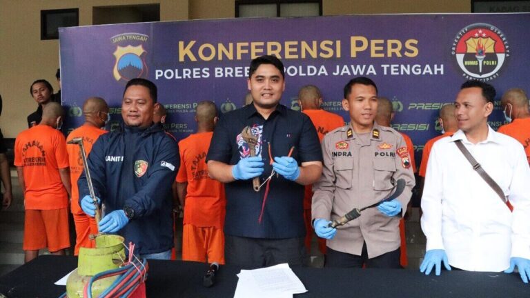 Komplotan Pencuri Rel Kereta Api di Brebes Berhasil Dibekuk