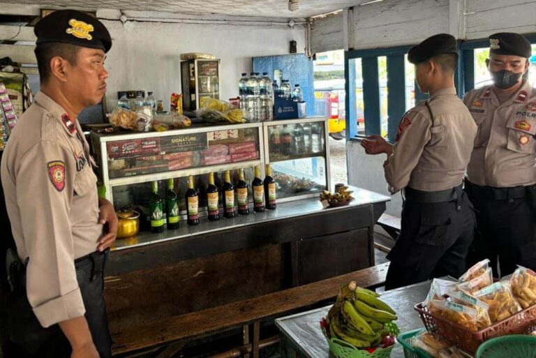 Razia Miras, Polres Tegal Kota Amankan Ratusan Botol