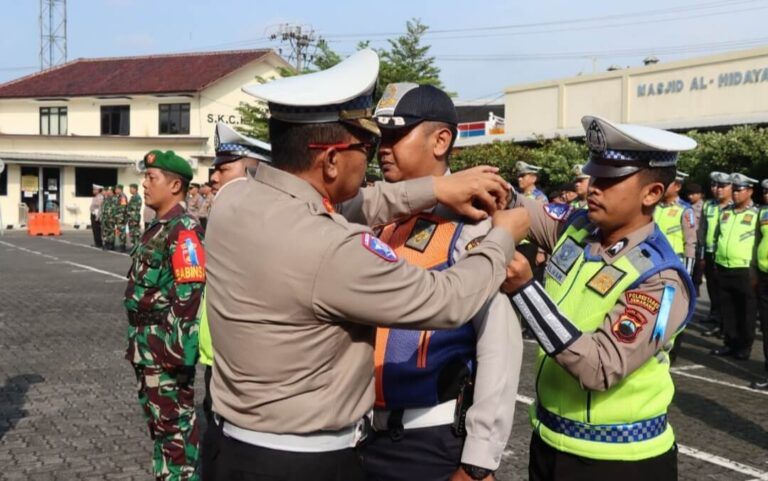 Kurangi Fatalitas Kecelakaan, Polrestabes Semarang Luncurkan Operasi Keselamatan Candi 2025