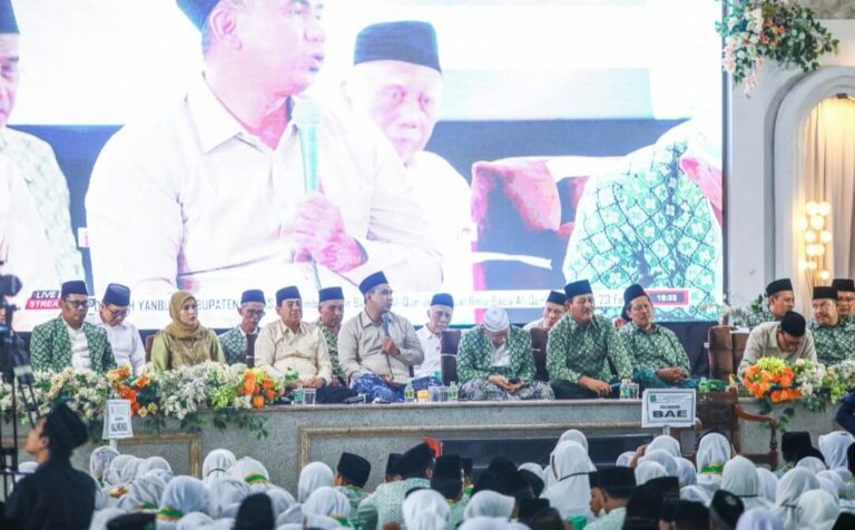 Khotmil Qur’an RTQ se-Kudus Pecahkan Rekor MURI