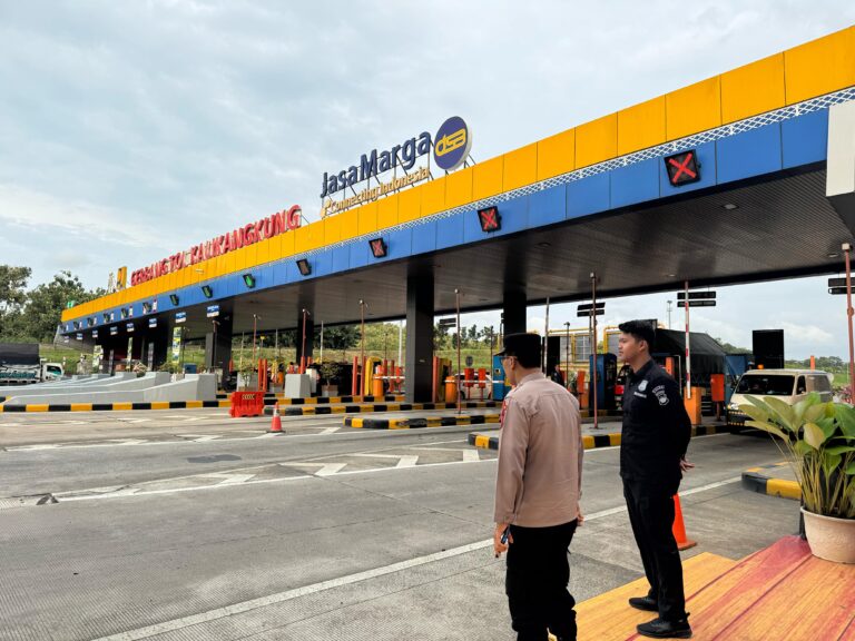 1.519 Kendaraan per Jam Melintas GT Kalikangkung, Polda Jateng: Masih Batas Normal