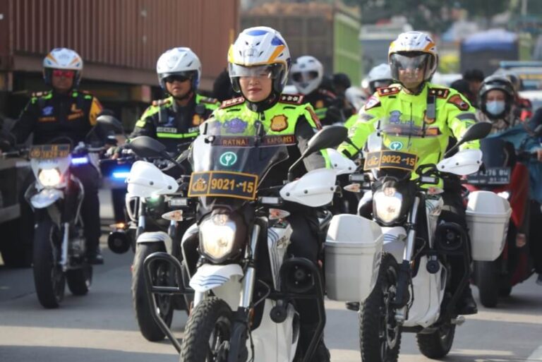Kapolres Semarang Patroli Bermotor: Cegah Gangguan Kamtibmas