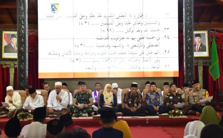 Dandim 0716/Demak Hadiri Doa Bersama dan Selamatan Hari Jadi Ke-522 Kabupaten Demak
