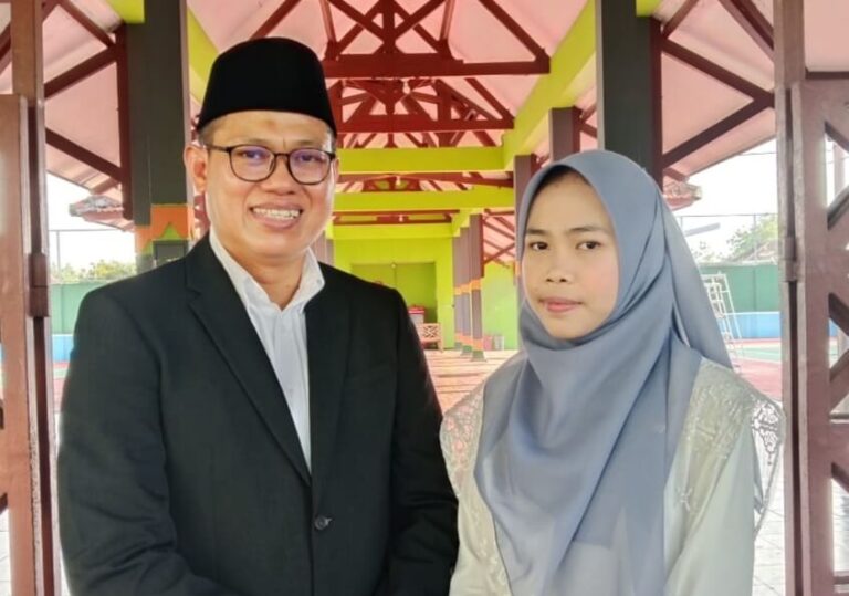 Staf Ahli Kemendikdasmen RI Bertemu Duta Puisi Esai Nasional dari Jateng: Bisa Menginspirasi Generasi Muda Blora