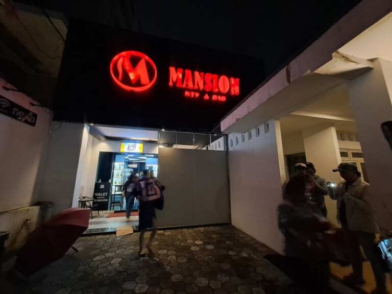 Kasus Striptis Mansion Semarang: Mangkir Panggilan, Polda Jateng Jadwal Ulang Pemeriksaan Bambang Raya Pemilik Karaoke