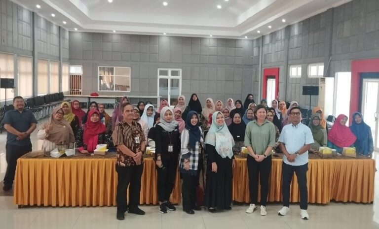 Dini Inayati Dorong Pengelolaan Sampah Berbasis Masyarakat di Tembalang