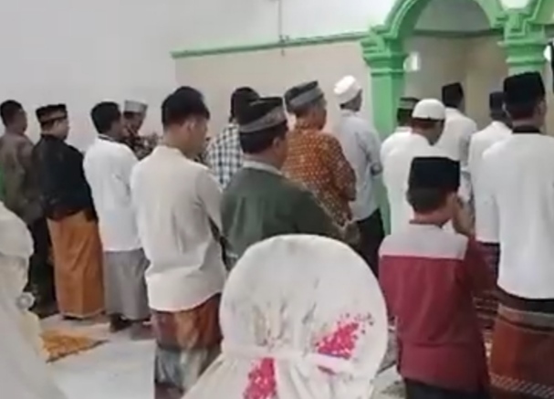 Unik, Terjadi Tiga Kali Salat Idulfitri di Purbalingga