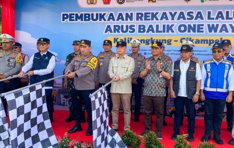 One Way Nasional Arus Balik Dimulai, Gubernur Luthfi: Lancar dan Normal