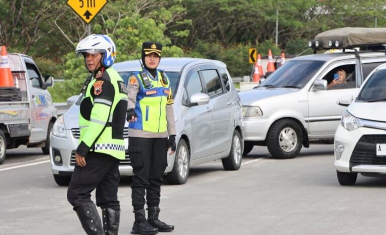Jalur Arteri Kabupaten Semarang Padat, Kasat Lantas: Imbas One Way Arus Balik
