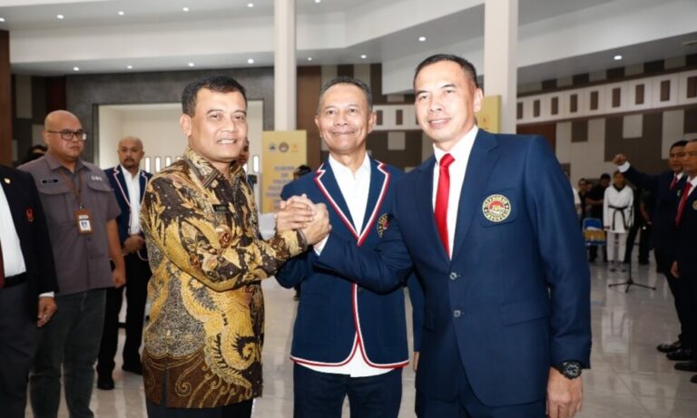 Deddy Suryadi Jabat Ketum Pengprov TI Jateng, Gubernur Ahmad Luthfi Harap Taekwondo Terus Berprestasi