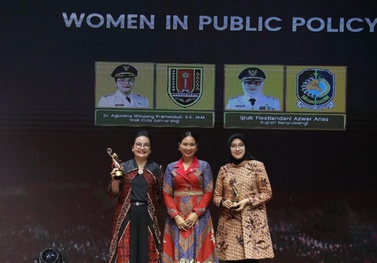 Wali Kota Semarang Raih Penghargaan Women’s Inspiration Awards 2025