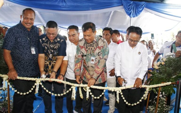 Kado May Day, Gubernur Ahmad Luthfi Hadirkan “Koperasi Buruh”