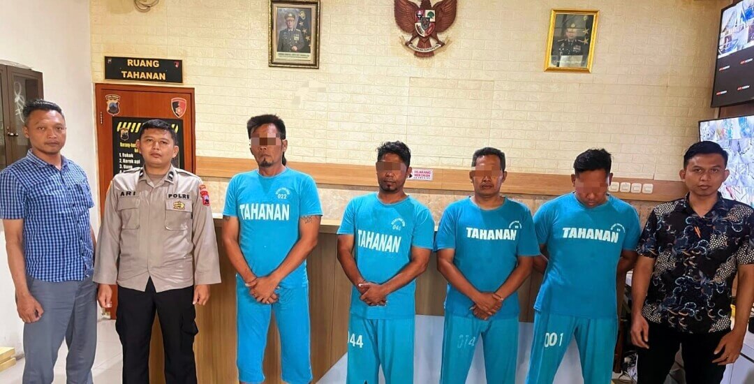Empat pelaku perusakan dan pencurian aset KAI di Komplek Gergaji, Kota Semarang berhasil diamankan tim Satgas Anti Premanisme Operasi Aman Candi 2025 Polda Jawa Tengah, Sabtu (17/5).(Foto Ist)