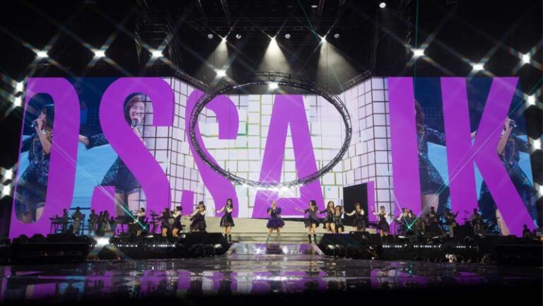 Tiga Dekade Nada-Nada Cinta Rosa