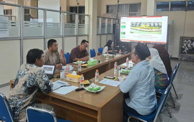 FT UNISSULA menggelar rapat peluncuran Prodi MPWK, di Ruang Geospasial, Gedung Fakultas Teknik, Jumat (16/5).(Foto Ist)