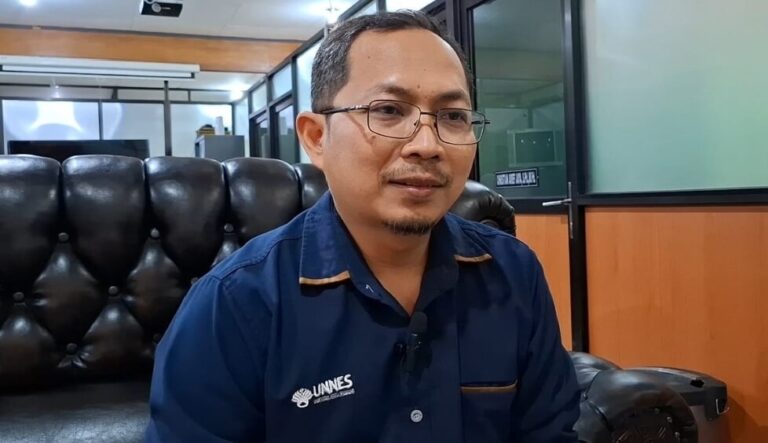 Putusan MK Soal Sekolah Gratis, Pengamat dan Wali Kota Semarang Soroti Beban Anggaran