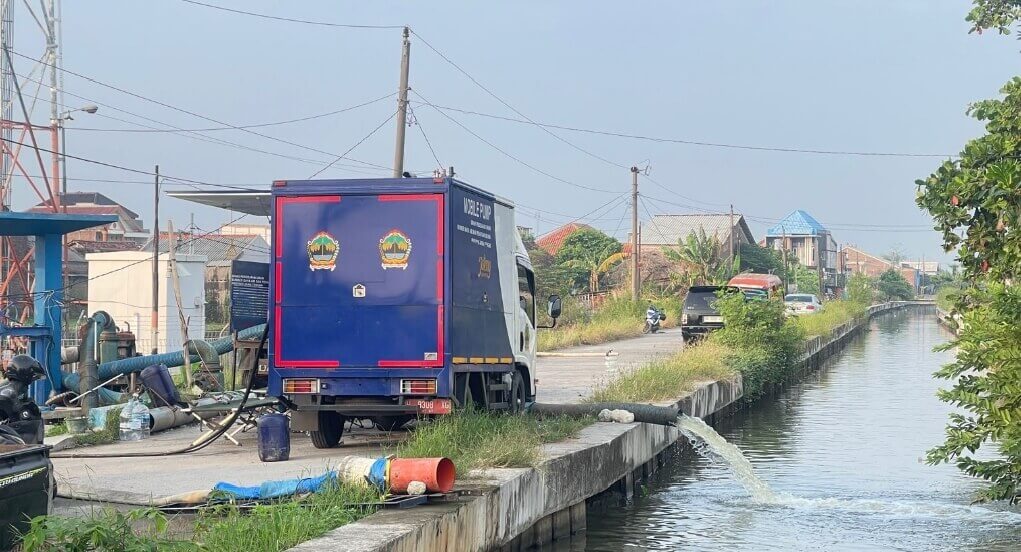 Pemprov Jateng memaksimalkan pompa penyedot air guna mengatasi banjir rob yang melanda Kecamatan Sayung, Kabupaten Demak.(Dok Humas)
