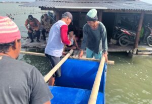 Pemprov Jawa Tengah mulai membangun rumah apung yang diperuntukkan bagi warga terdampak rob di Dusun Timbulsloko, Desa Timbulsloko, Kecamatan Sayung, Kabupaten Demak, Jumat (13/6).(Dok Humas)
