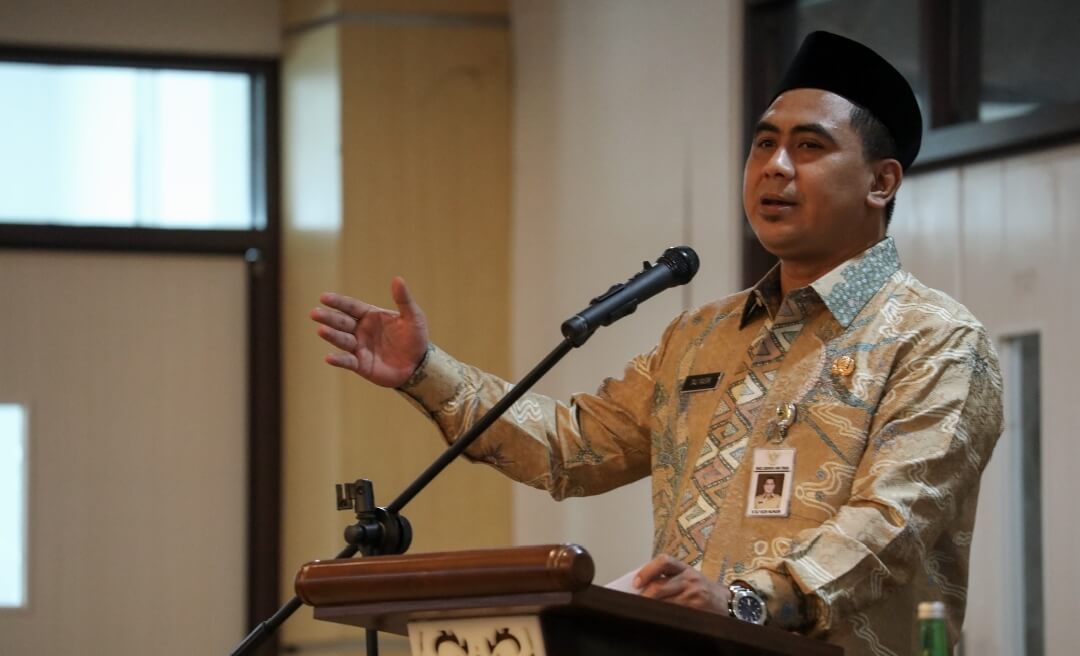 Wagub Jateng, Taj Yasin Maimoen, dalam acara Peningkatan Tata Kelola Pengadaan Barang/Jasa Pemerintah melalui Konsolidasi Pengadaan di Kantor Gubernur Jateng, Semarang, Kamis (19/6).(Dok Humas)