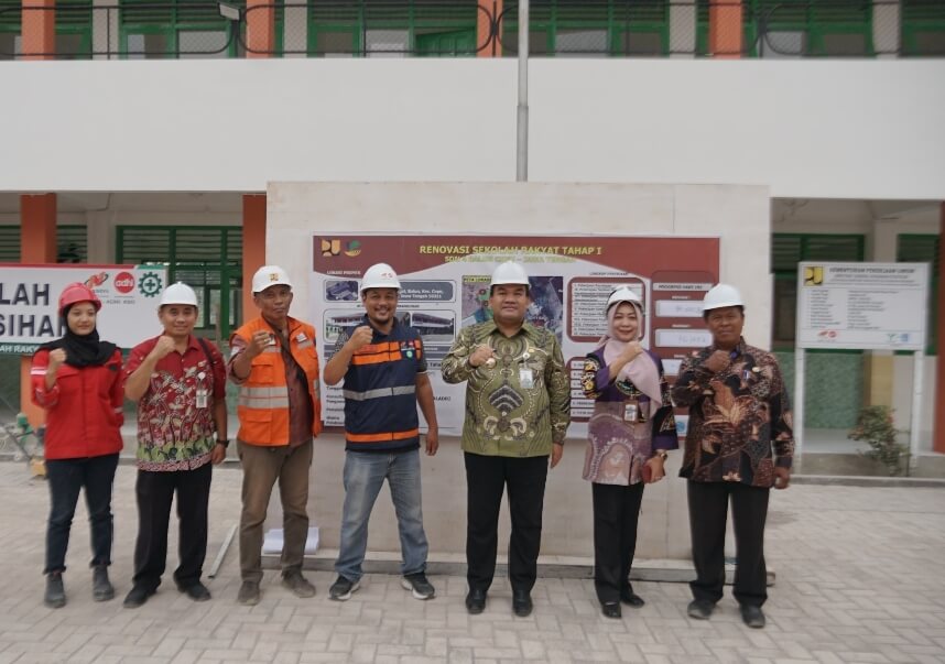 Bupati Blora, Arief Rohman, meninjau langsung pembangunan Sekolah Rakyat, Kamis (26/6).(Foto Ist)