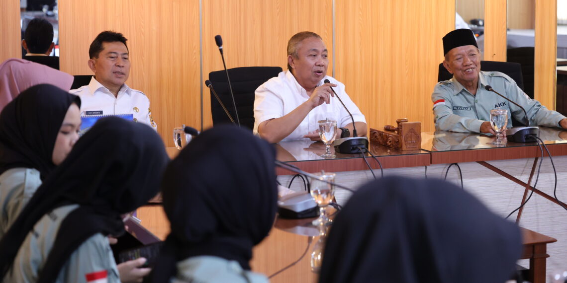 FKM UNIMUS melakukan kunjungan edukatif ke Gedung DPRD Provinsi Jawa Tengah di Semarang, Rabu (25/6).(Dok)