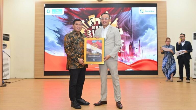 Bank Jateng Terima Penghargaan Bergengsi BUMD Brand Equity Awards 2025
