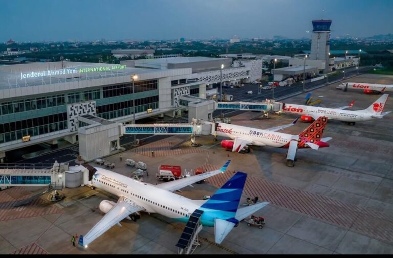 Bandara Internasional Ahmad Yani Semarang.