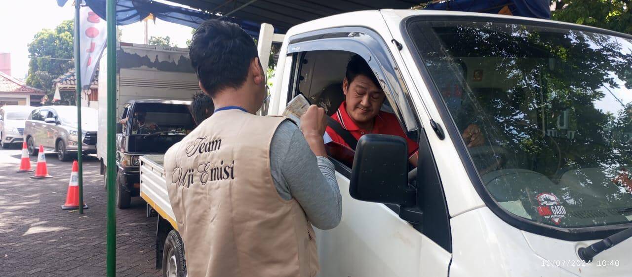 Uji emisi kendaraan brmotor